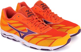 mizuno badminton shoes flipkart