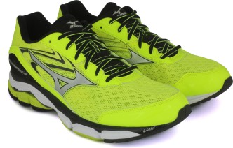 mizuno badminton shoes flipkart