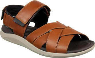 clarks chappals online
