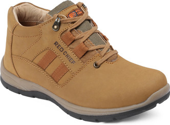 red chief casual shoes price
