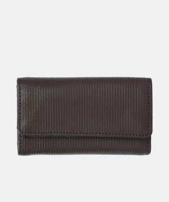 holii clutches online