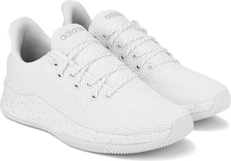 white sport shoes flipkart