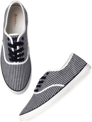 mast and harbour casual shoes