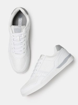 hrx casual shoes white