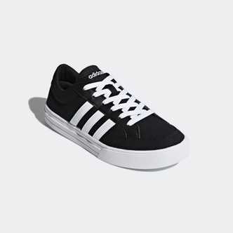Adidas Casual Shoes Buy Adidas Casual Shoes Online At Best Prices In India Flipkart Com