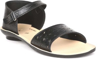 paragon ladies footwear flipkart