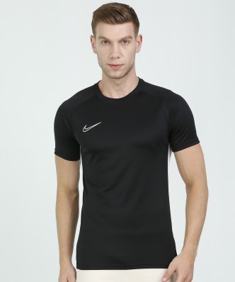 nike t shirt under 500