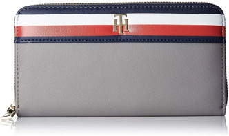 tommy hilfiger wallets myntra