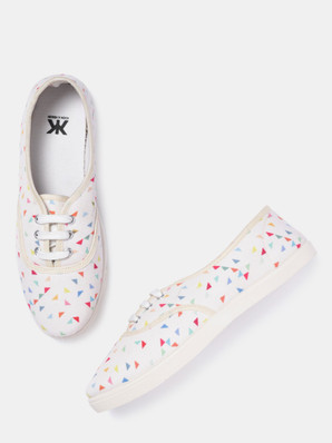 Keech and kooch shoes