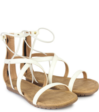 gladiator sandals size 4