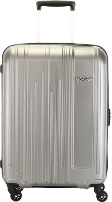 american tourister amt stryker spinner