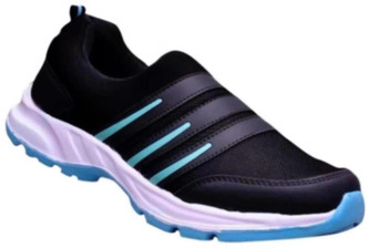 sports shoes less than 500