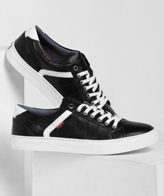 levis high top shoes
