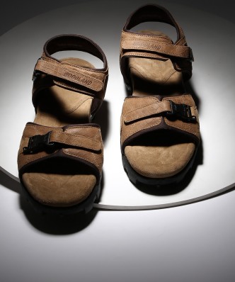 flipkart woodland sandals