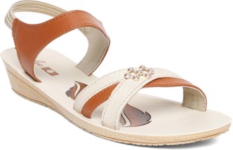 paragon ladies footwear flipkart