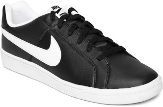 casual nike sneakers