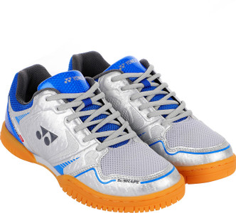 aerofit badminton shoes