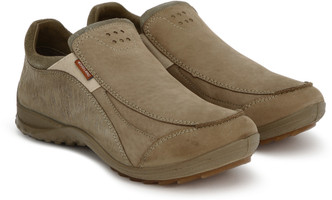 woodland shoes polish flipkart