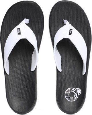 nike slippers flipkart