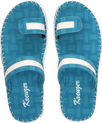 Slippers And Sandals Rs 699 And Below 
