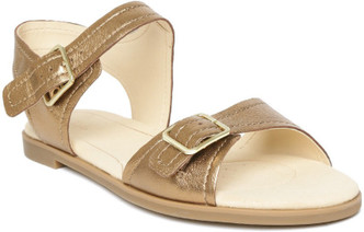 clarks sandals flipkart