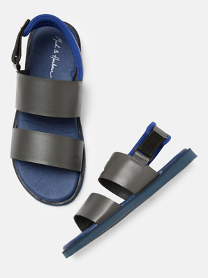mast and harbour sandals
