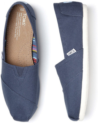 shoes like toms but more durable