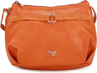 baggit sling bag on flipkart