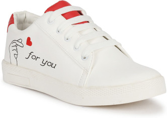 white casual shoes flipkart