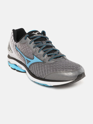 mizuno shoes flipkart