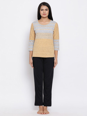 clovia night suits online