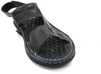 lee cooper sandals flipkart