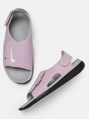 nike sandals flipkart