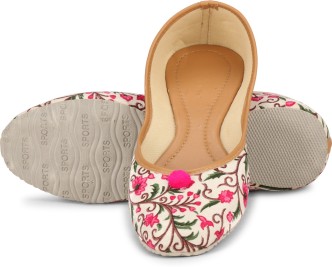 ethnic footwear for womens flipkart