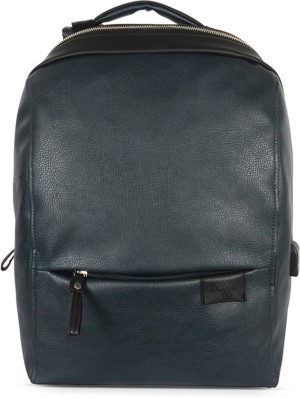 baggit backpack flipkart