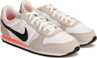 nike casual shoes flipkart