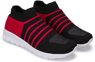 sports shoes under 500 rupees