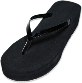 girls red ballet shoes