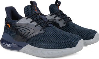 campus sports shoes under 500