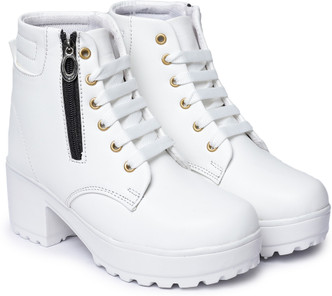 boots for girls under 400