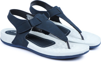 flat sandals flipkart