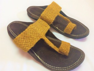 kolhapuri chappal flipkart