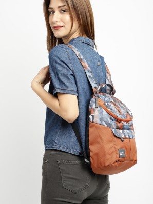 wildcraft casual bags