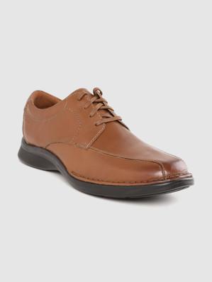 clarks formal shoes online india
