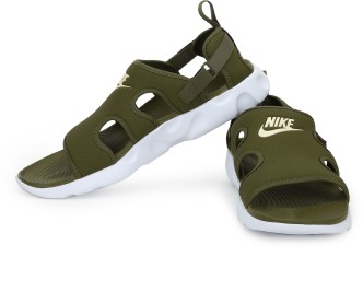 nike sandals flipkart