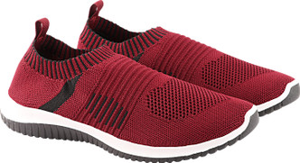 walk line sports shoes