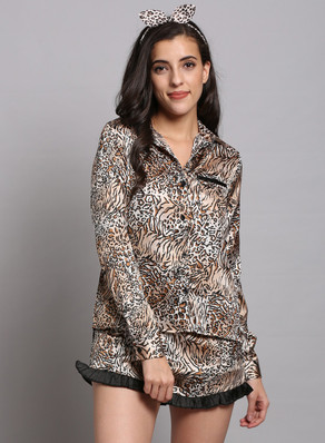 pretty suits online