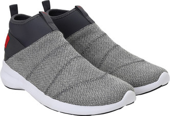 puma sneakers below 1500