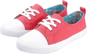 ladies canvas shoes flipkart