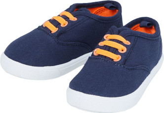 max online shopping footwear